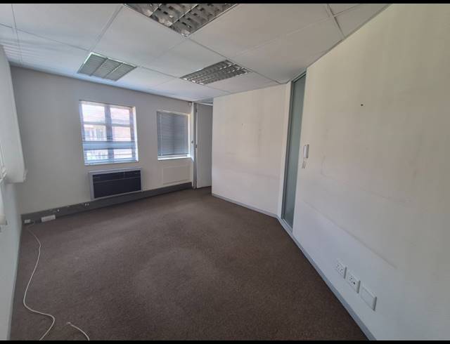 44M² OFFICE TO LET IN RIVONIA
